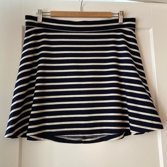 Cute Striped Skirt - Picture 1 of 1